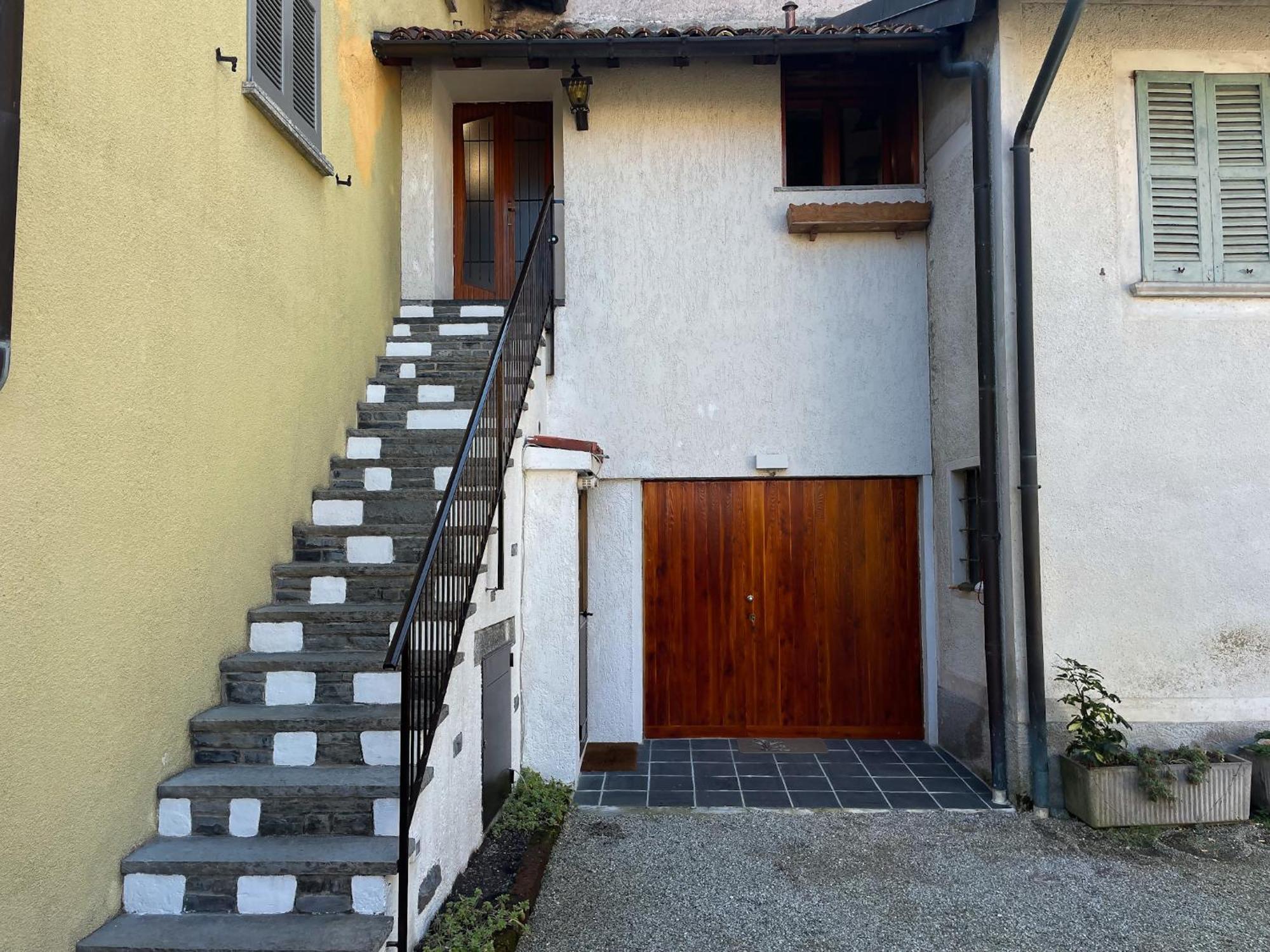 La Corte Dei Torri Loft On The Lake Oliveto Lario Zewnętrze zdjęcie