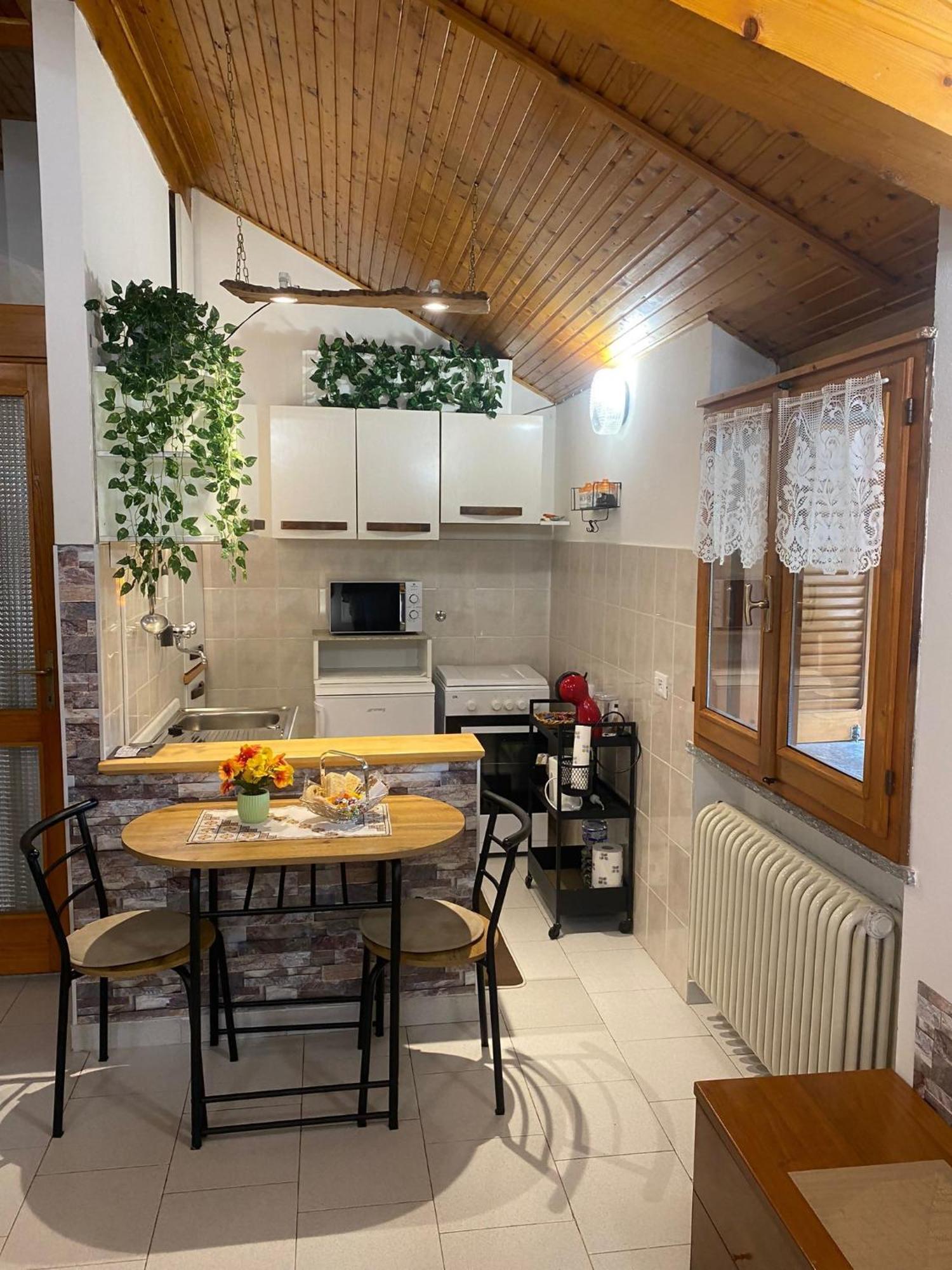 La Corte Dei Torri Loft On The Lake Oliveto Lario Zewnętrze zdjęcie