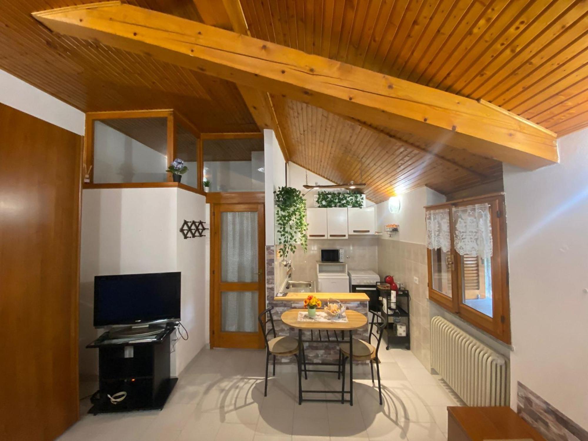 La Corte Dei Torri Loft On The Lake Oliveto Lario Zewnętrze zdjęcie